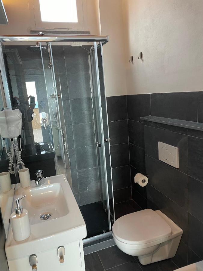 Agriturismo "I Castellari" Pietra Ligure Ngoại thất bức ảnh
