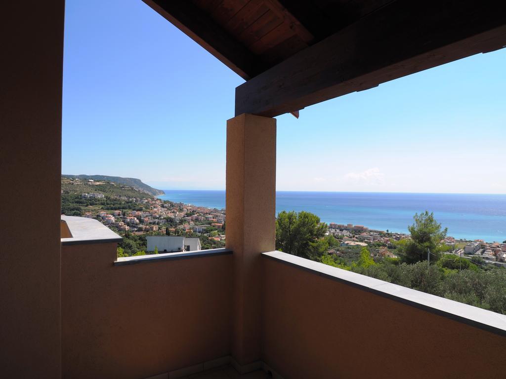 Agriturismo "I Castellari" Pietra Ligure Phòng bức ảnh