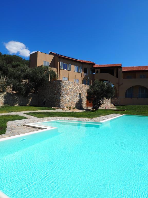 Agriturismo "I Castellari" Pietra Ligure Ngoại thất bức ảnh