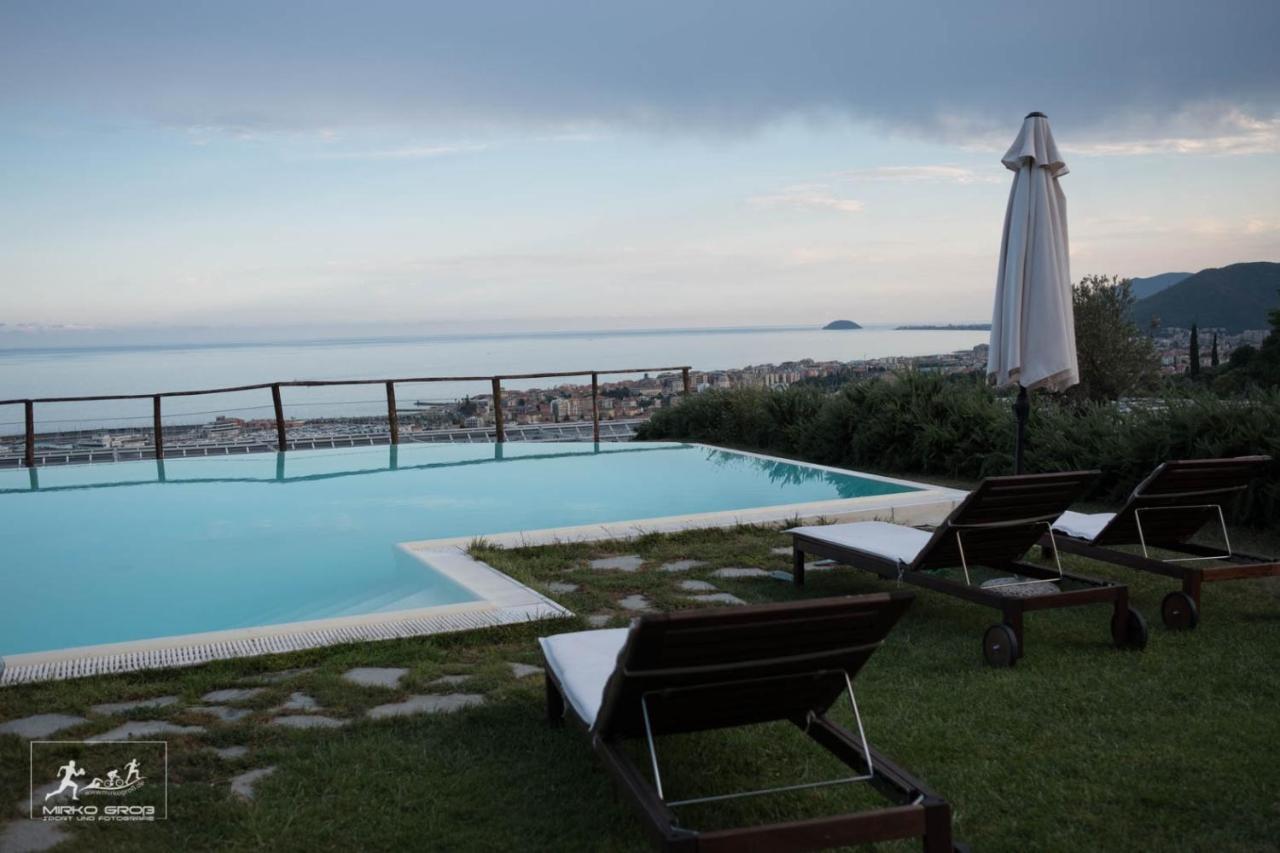 Agriturismo "I Castellari" Pietra Ligure Ngoại thất bức ảnh