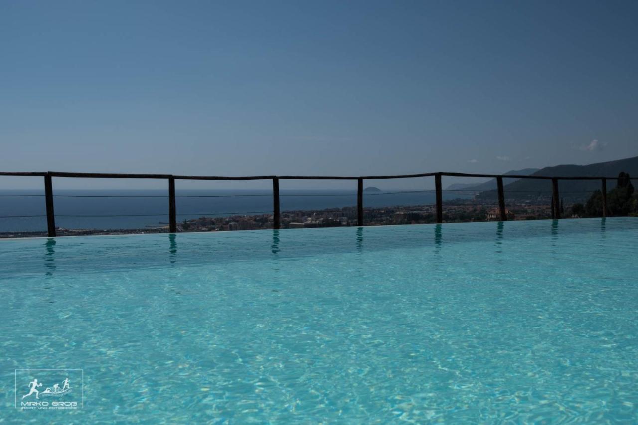 Agriturismo "I Castellari" Pietra Ligure Ngoại thất bức ảnh